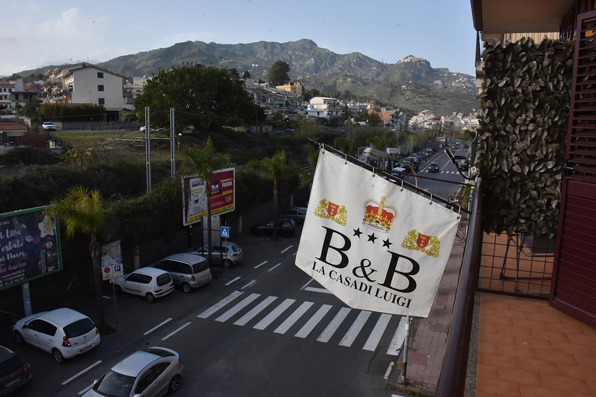 B&B La Casa Di Luigi Giardini Naxos Ngoại thất bức ảnh